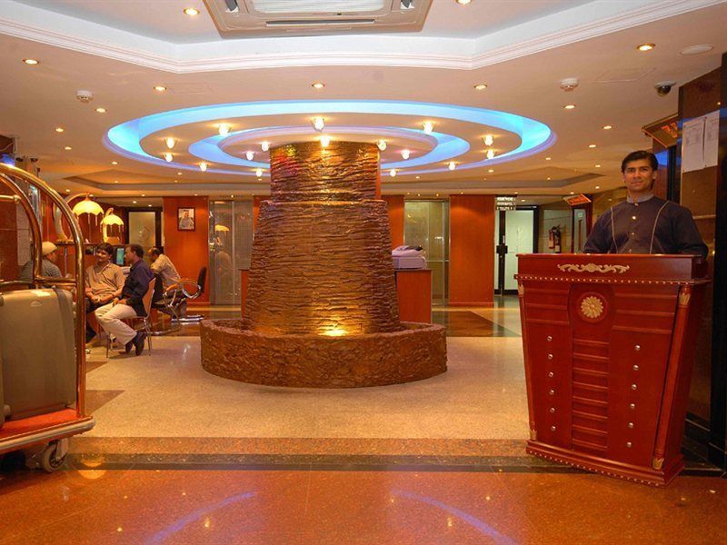 Nihal Hotel Дубай Интериор снимка